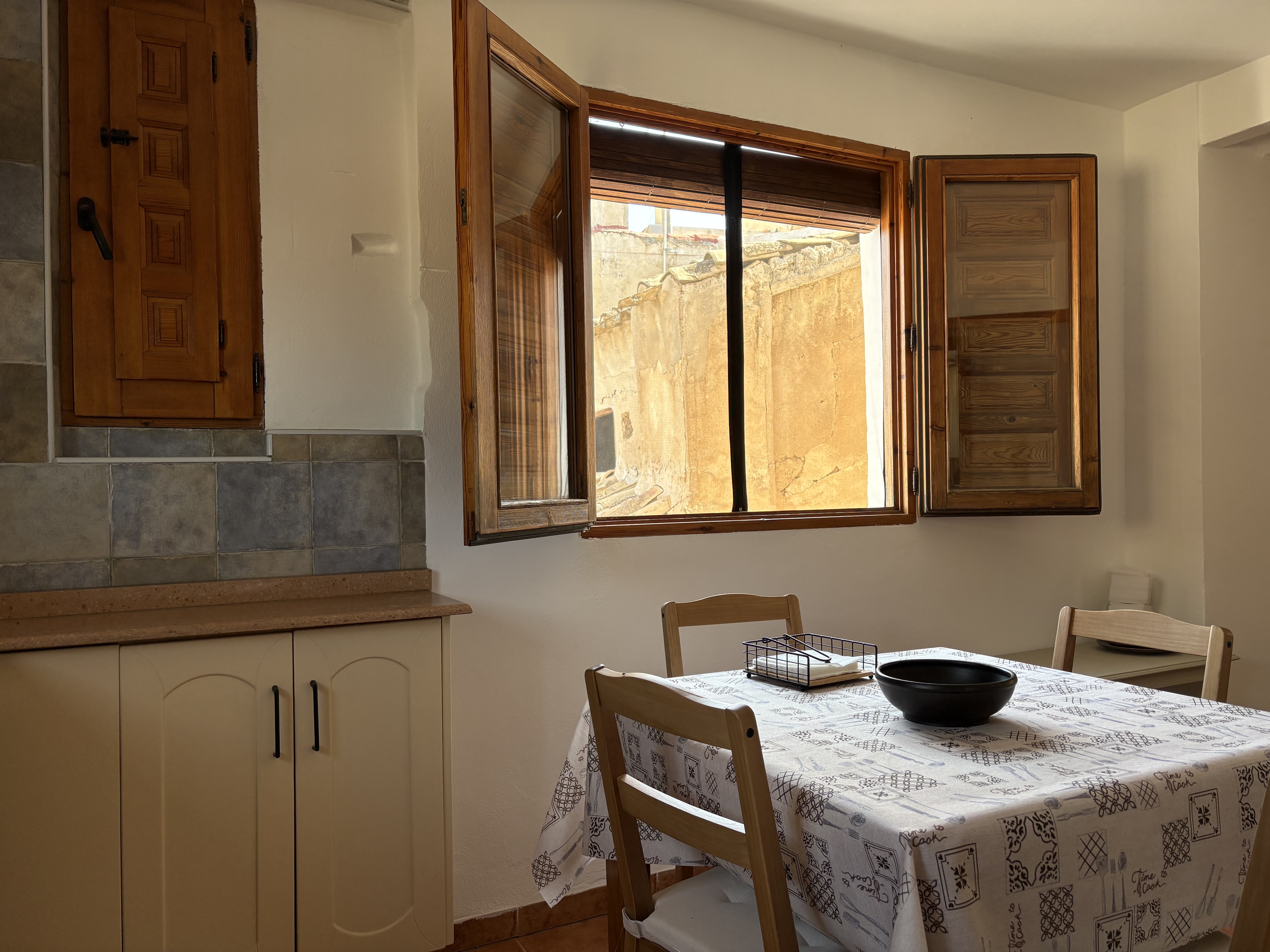 Casa Mirador · cocina luminosa